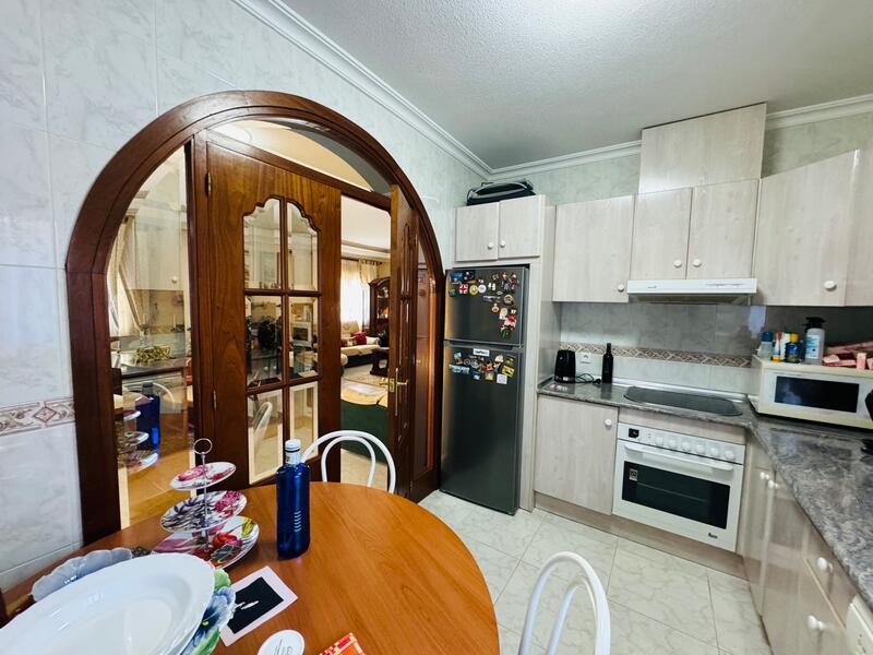 5 Schlafzimmer Villa zu verkaufen