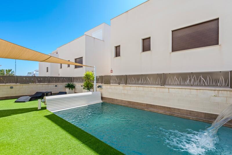 3 slaapkamer Villa Te koop