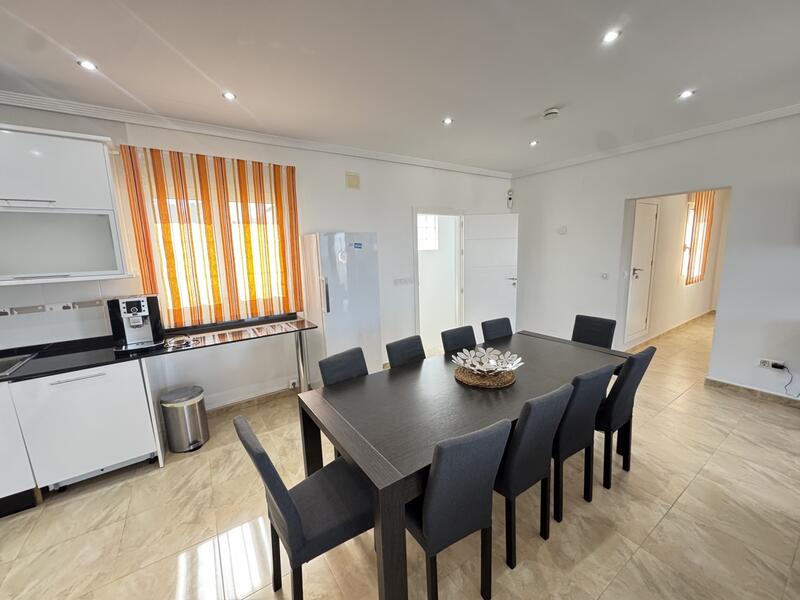 5 Schlafzimmer Villa zu verkaufen