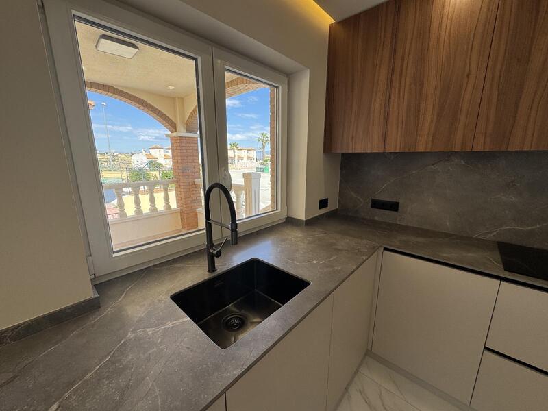 4 Schlafzimmer Villa zu verkaufen