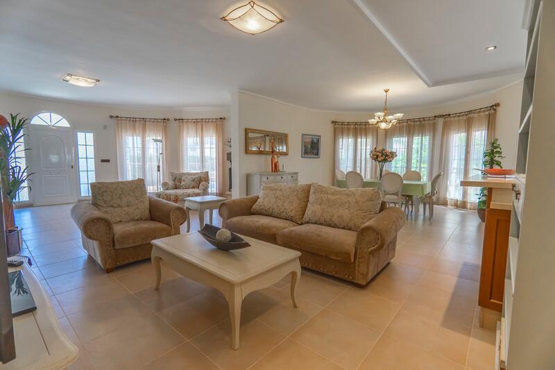3 Schlafzimmer Villa zu verkaufen