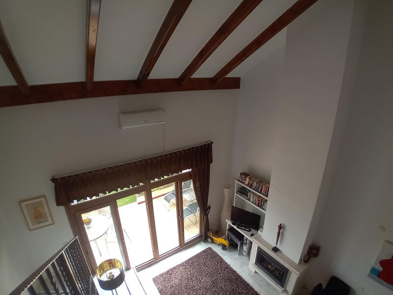 3 slaapkamer Gezinswoning Te koop