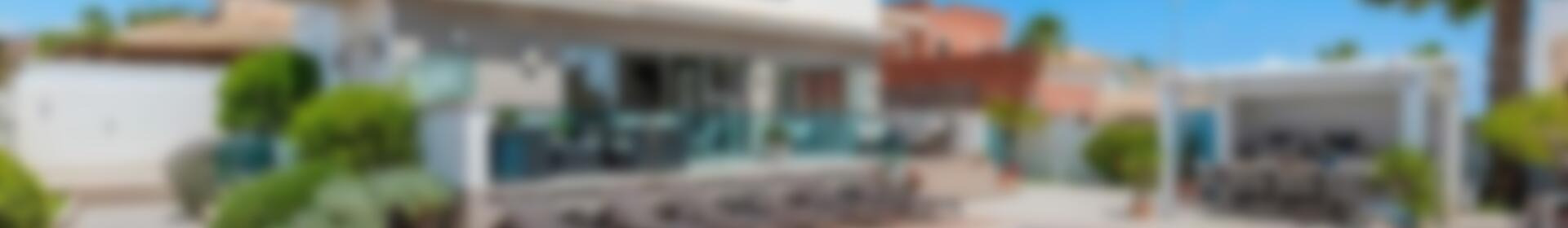 4 Cuarto Villa en venta