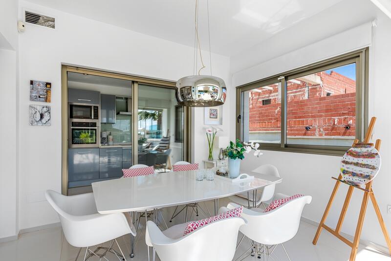 4 Cuarto Villa en venta