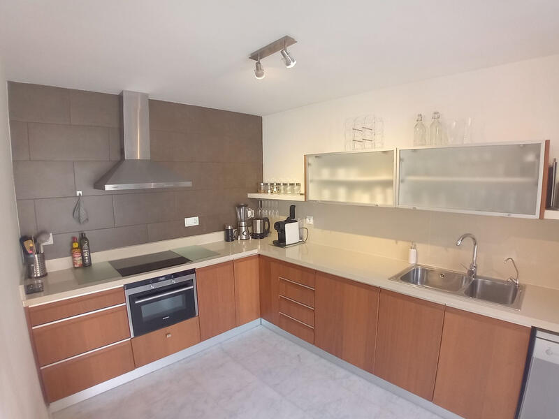 4 Cuarto Villa en venta