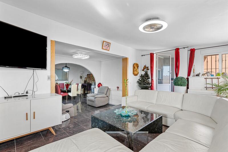 4 Cuarto Villa en venta
