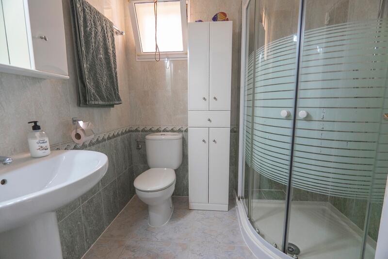 4 Cuarto Villa en venta