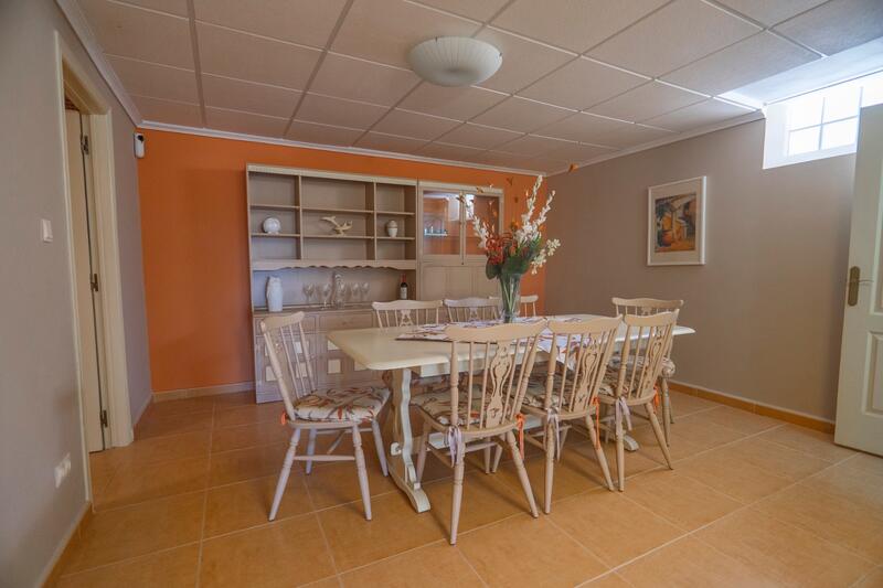 4 Cuarto Villa en venta