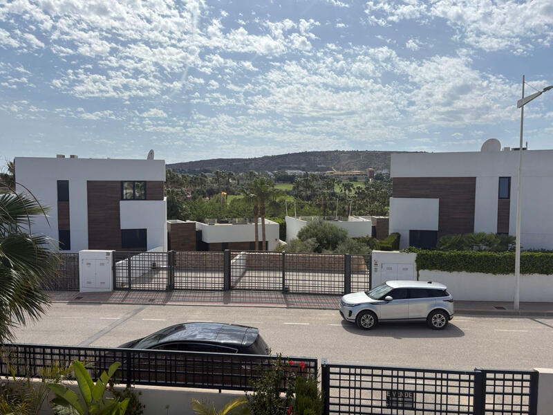3 slaapkamer Villa Te koop