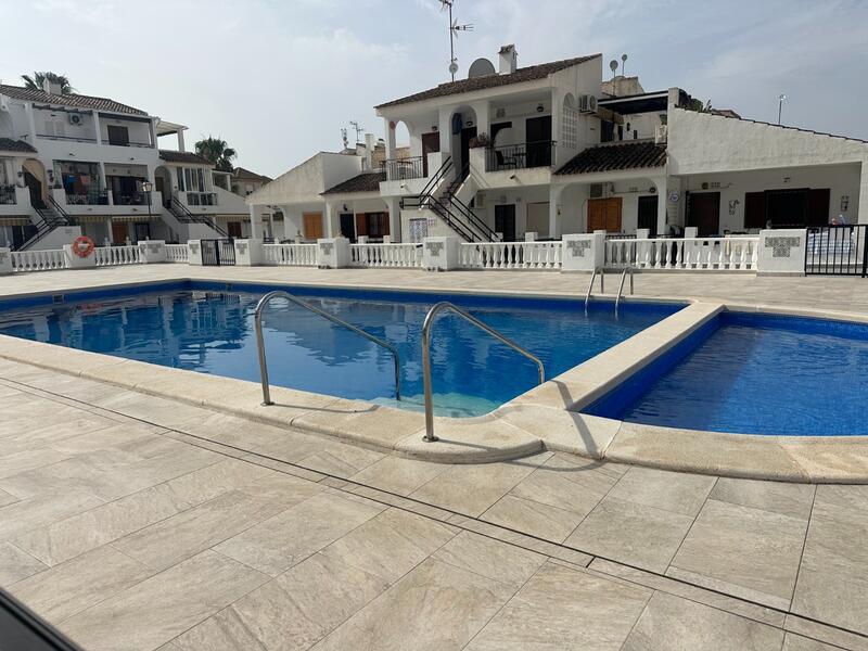 1 bedroom Apartment for sale