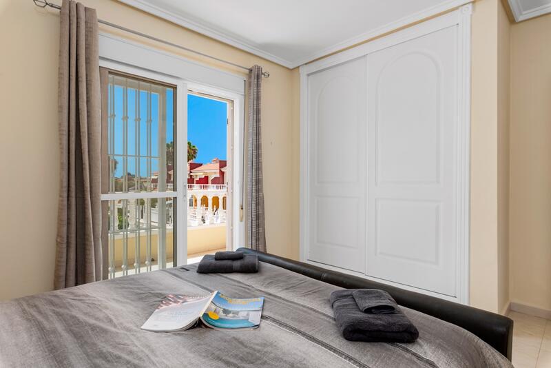 3 bedroom Townhouse for sale