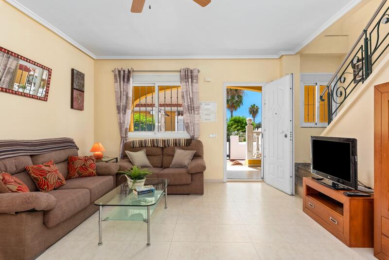 3 bedroom Townhouse for sale