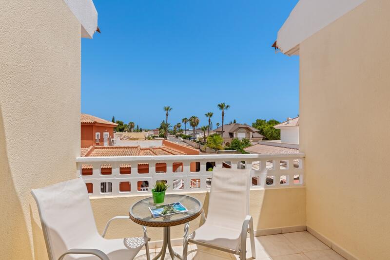 3 bedroom Townhouse for sale
