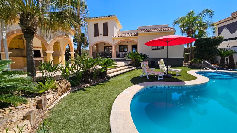 Villa en venta en Ciudad Quesada, Alicante