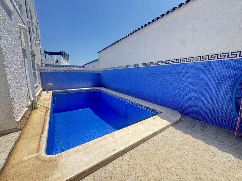 3 bedroom Villa for sale