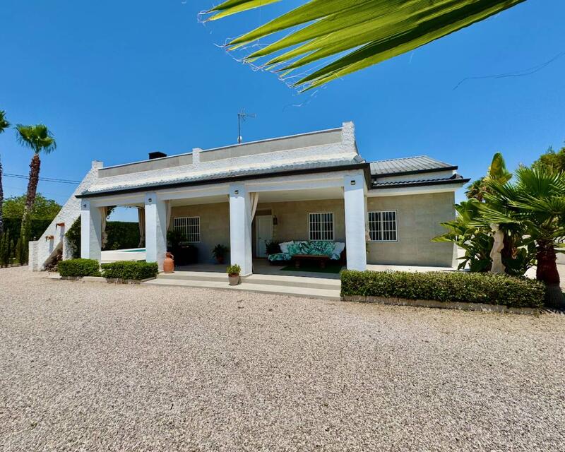 Casa de Campo en venta en Torrellano, Alicante