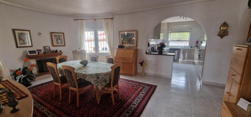 3 bedroom Villa for sale