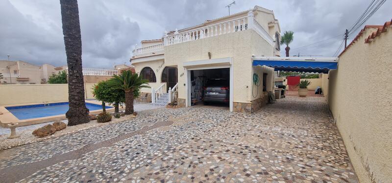 3 bedroom Villa for sale