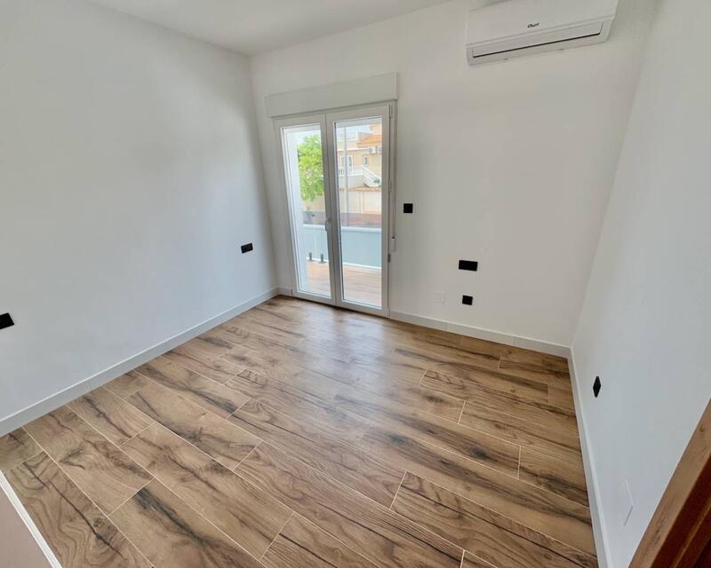 2 Schlafzimmer Villa zu verkaufen