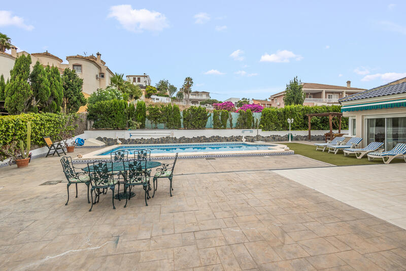 4 chambre Villa à vendre