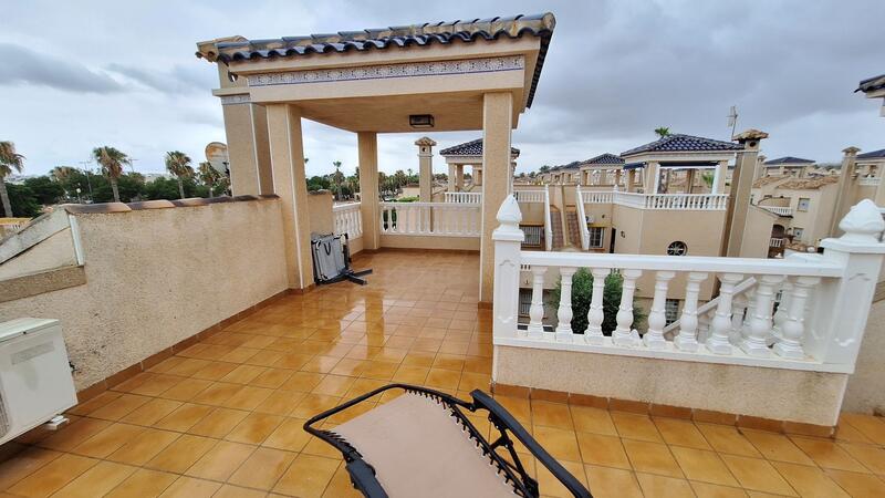 3 slaapkamer Villa Te koop