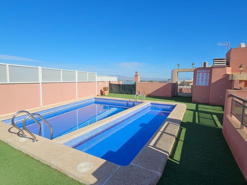 2 bedroom Apartment for sale