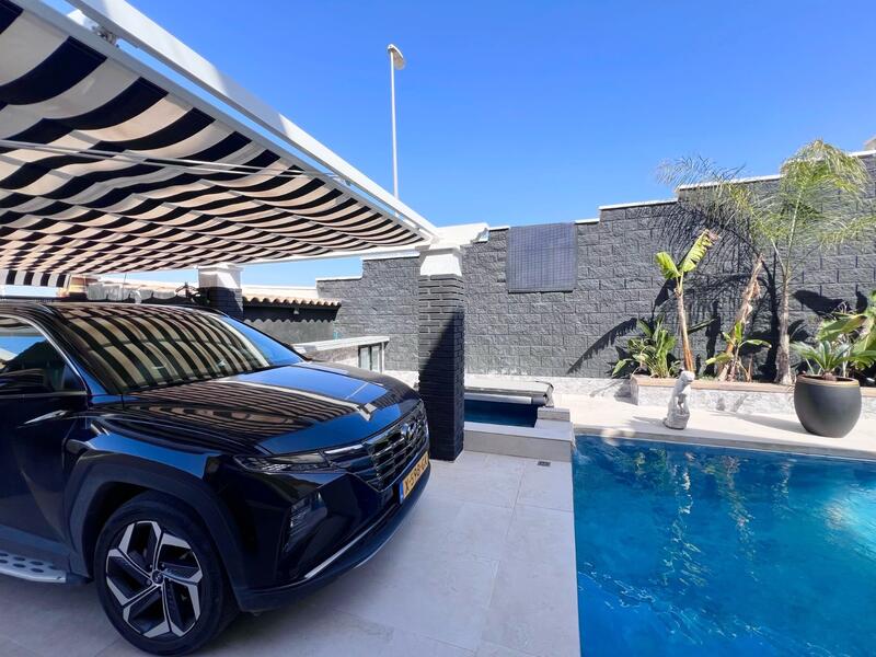 4 Cuarto Villa en venta