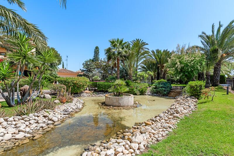 5 slaapkamer Villa Te koop
