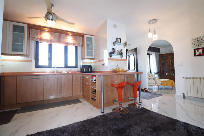 5 Cuarto Villa en venta