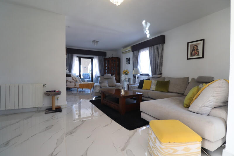 5 Cuarto Villa en venta