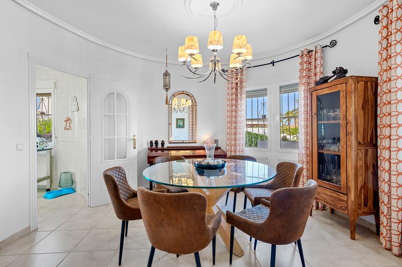 5 Cuarto Villa en venta