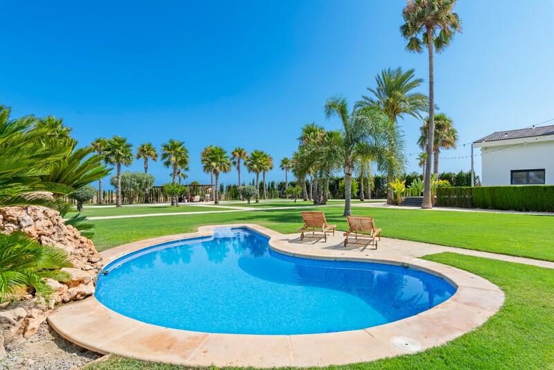 5 Cuarto Villa en venta
