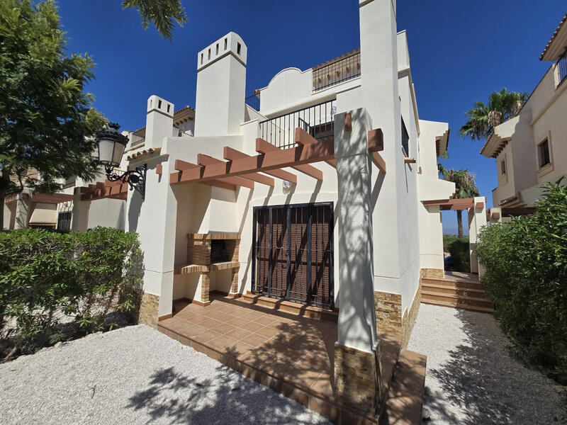 Gezinswoning Te koop in Algorfa, Alicante