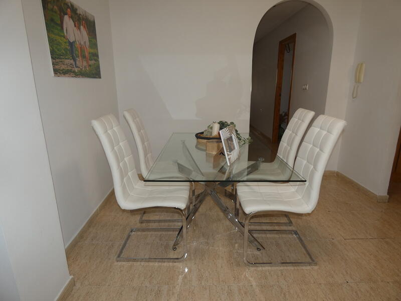 3 bedroom Apartment for sale