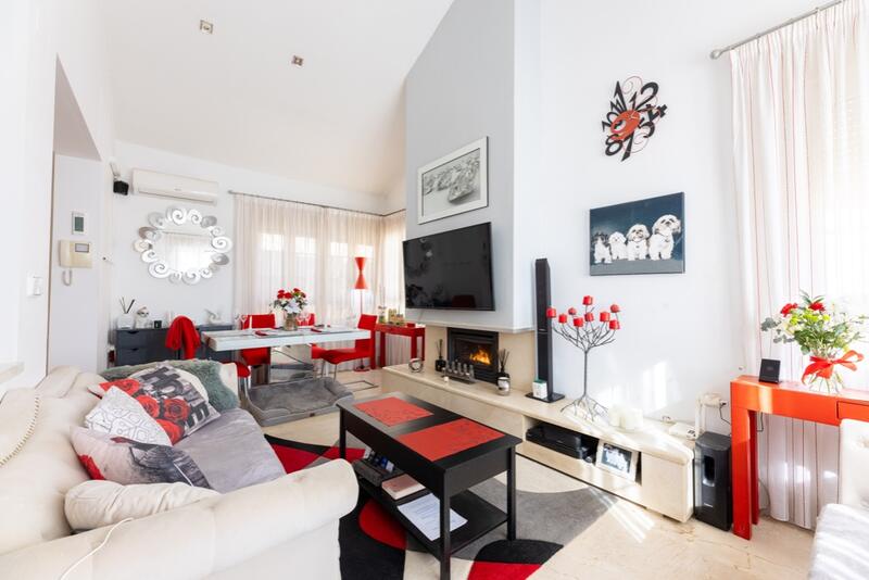 4 Cuarto Villa en venta