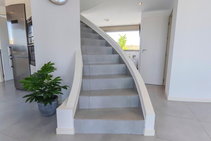 4 Cuarto Villa en venta