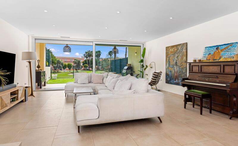 3 bedroom Townhouse for sale