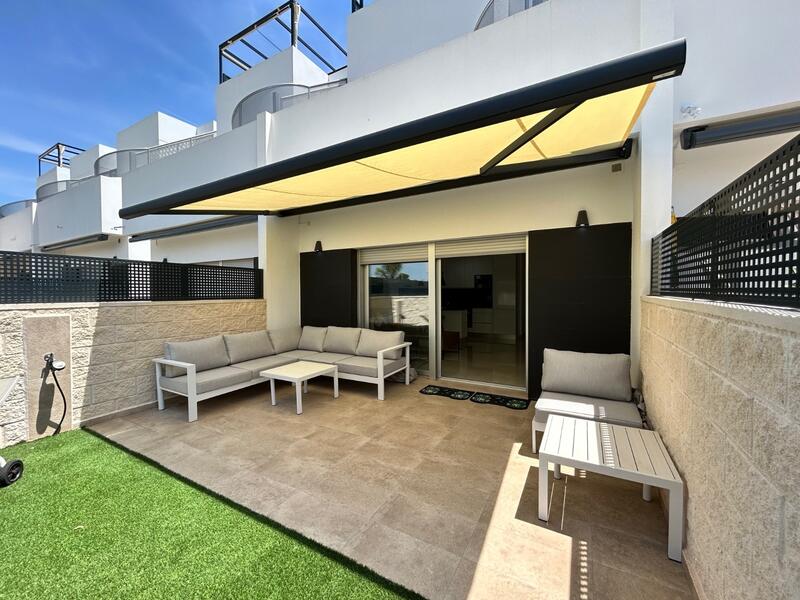 3 bedroom Townhouse for sale