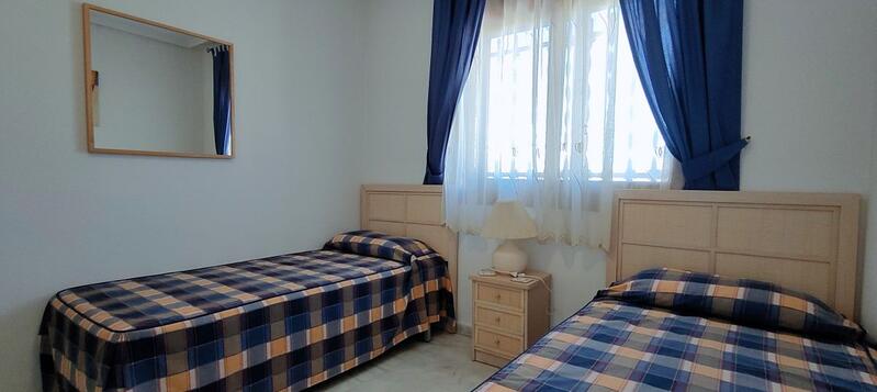 2 Schlafzimmer Stadthaus zu verkaufen