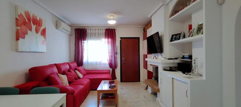 2 Schlafzimmer Stadthaus zu verkaufen