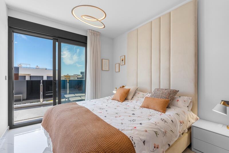 3 bedroom Apartment for sale