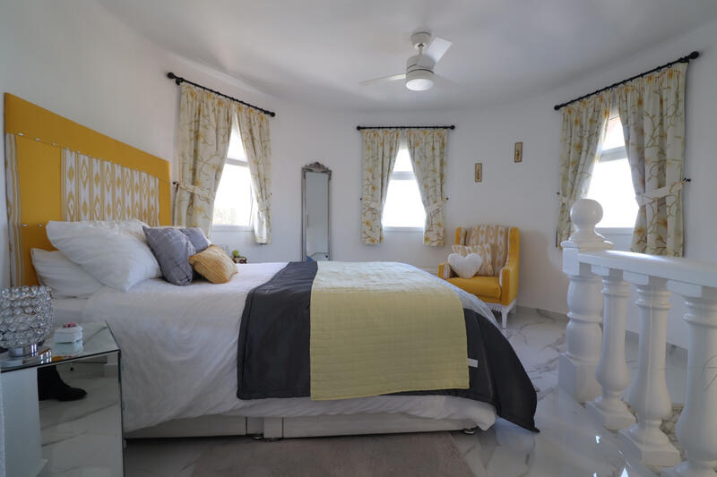5 bedroom Villa for sale