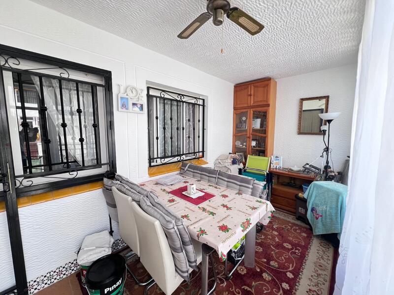 2 Schlafzimmer Appartement zu verkaufen