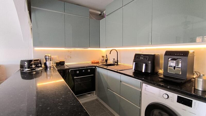 2 bedroom Townhouse for sale