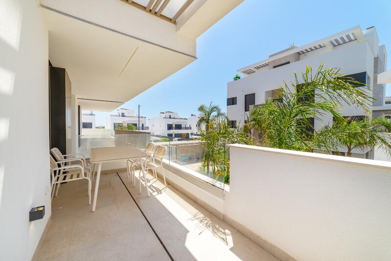 2 slaapkamer Appartement Te koop