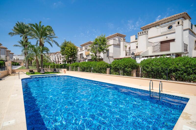 3 bedroom Townhouse for sale