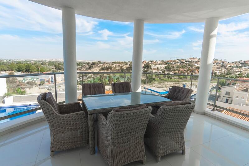 4 bedroom Villa for sale