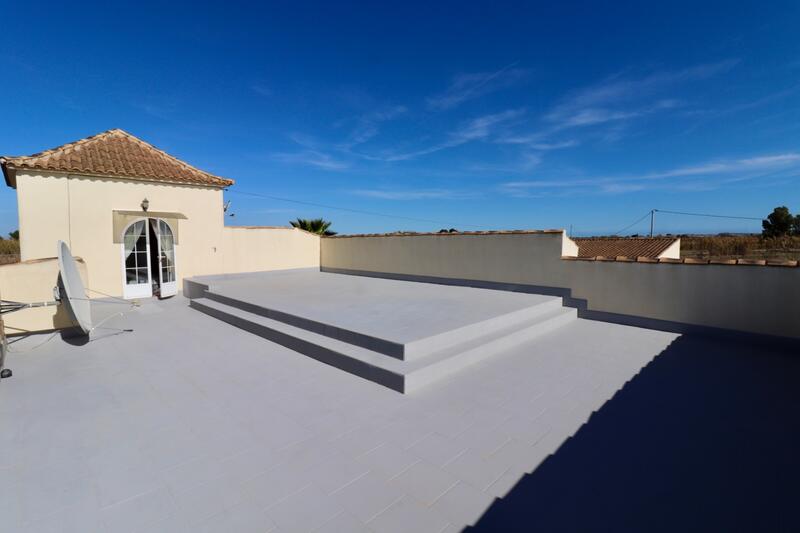 5 bedroom Country House for sale