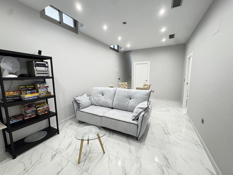 4 slaapkamer Villa Te koop