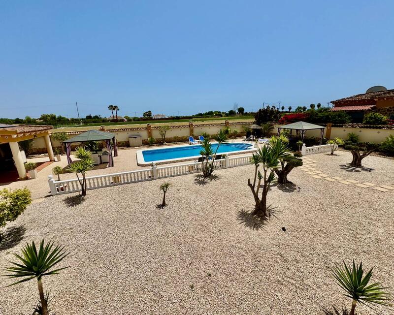 3 bedroom Country House for sale